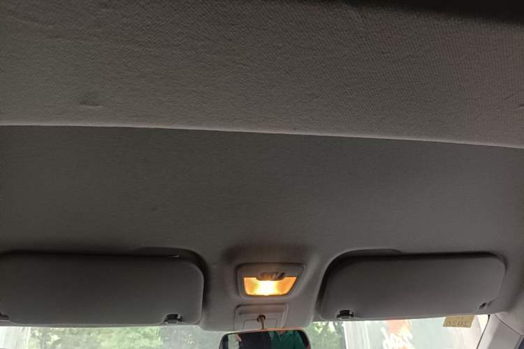 Used Wuling Zhengcheng 2021 1.5T Manual Comfort Version Headliner