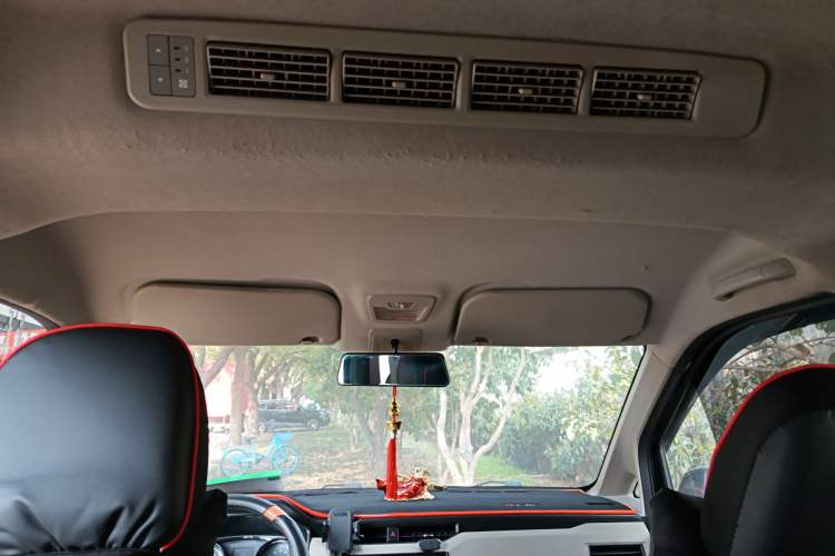 Used Wuling Zhengcheng 2021 1.5T Manual Luxury Version Headliner
