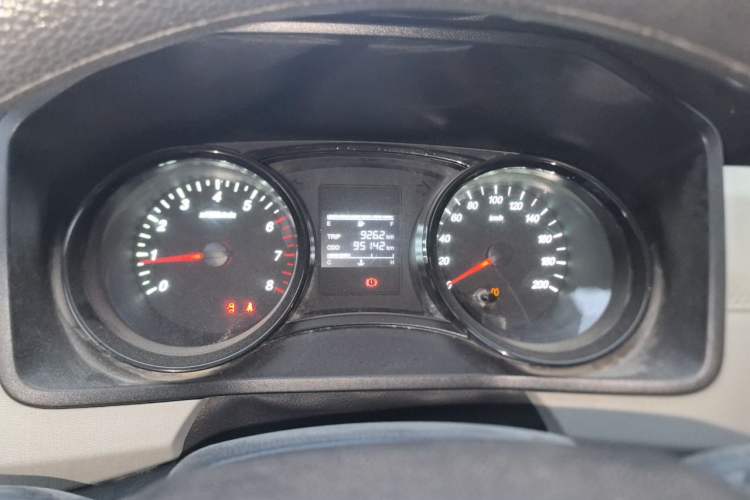 Used Wuling Zhengcheng 2021 1.5T Manual Comfort Version Instrument Cluster