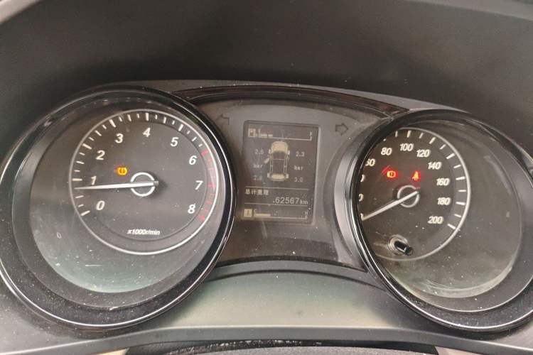 Used Wuling Zhengcheng 2021 1.5T Manual Luxury Version Instrument Cluster