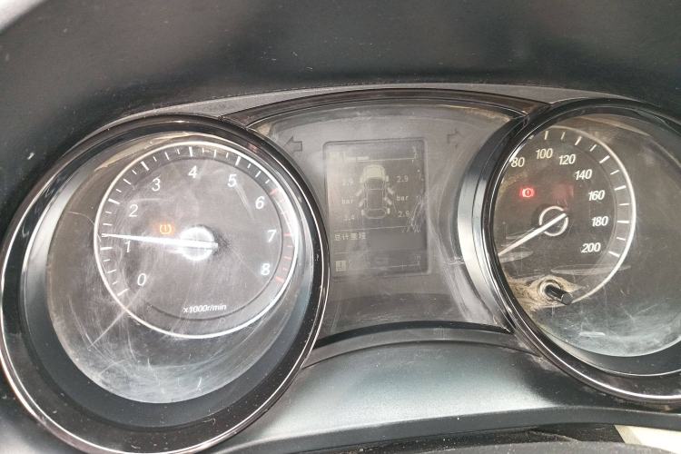 Used Wuling Zhengcheng 2021 1.5T Manual Luxury Version Instrument Cluster