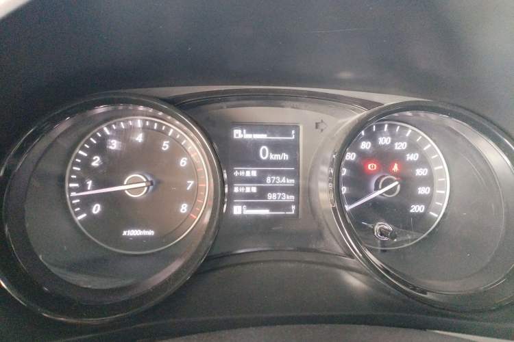 Used Wuling Zhengcheng 2021 1.5T Manual Luxury Version Instrument Cluster