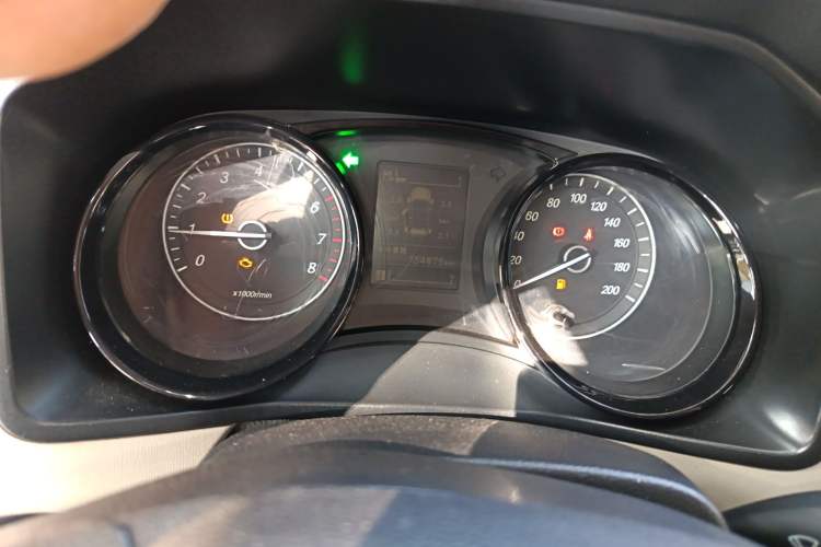 Used Wuling Zhengcheng 2021 1.5T Manual Luxury Version Instrument Cluster