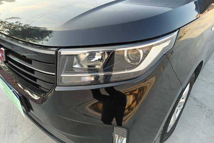 Used Wuling Zhengcheng 2021 1.5T Manual Luxury Version Left Front Headlight