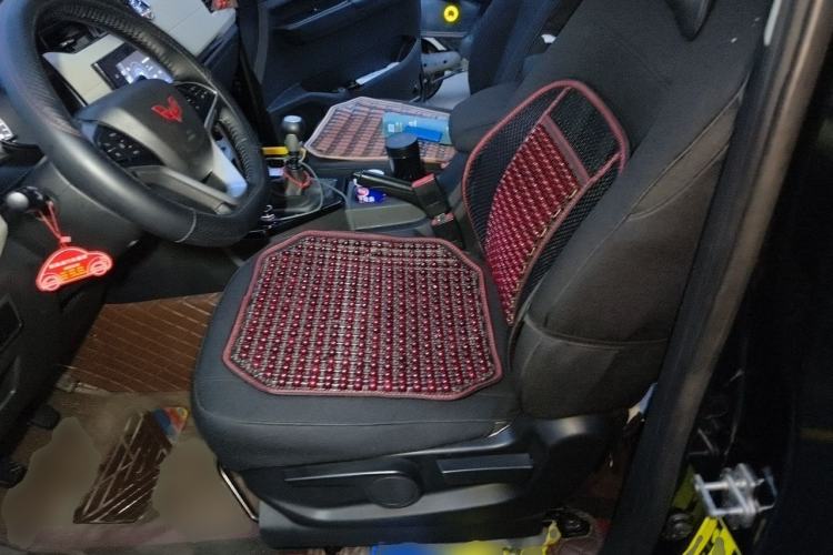 Used Wuling Zhengcheng 2021 1.5T Manual Luxury Version Left Front Seat