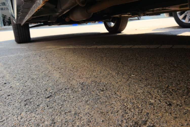 Used Wuling Zhengcheng 2021 1.5T Manual Luxury Version Left Side Sill