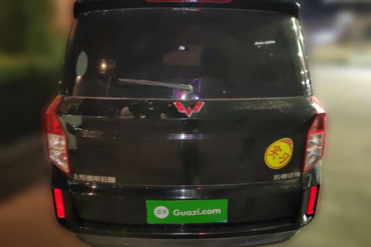 Used Wuling Zhengcheng 2021 1.5T Manual Comfort Version Rear
