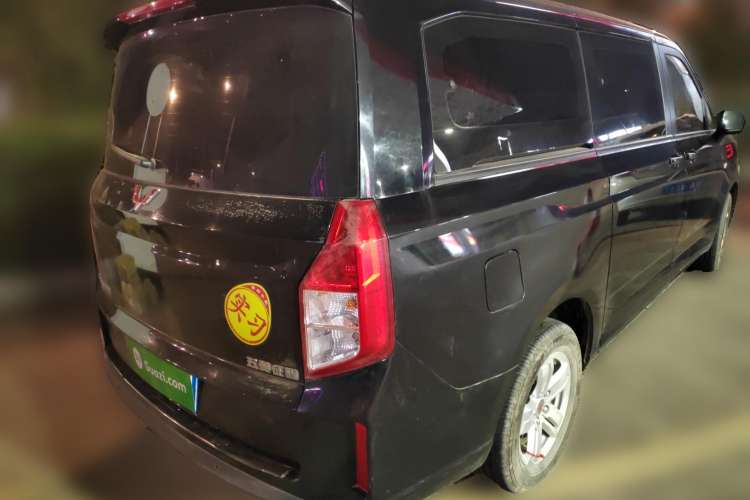 Used Wuling Zhengcheng 2021 1.5T Manual Comfort Version Rear Right 45 Deg
