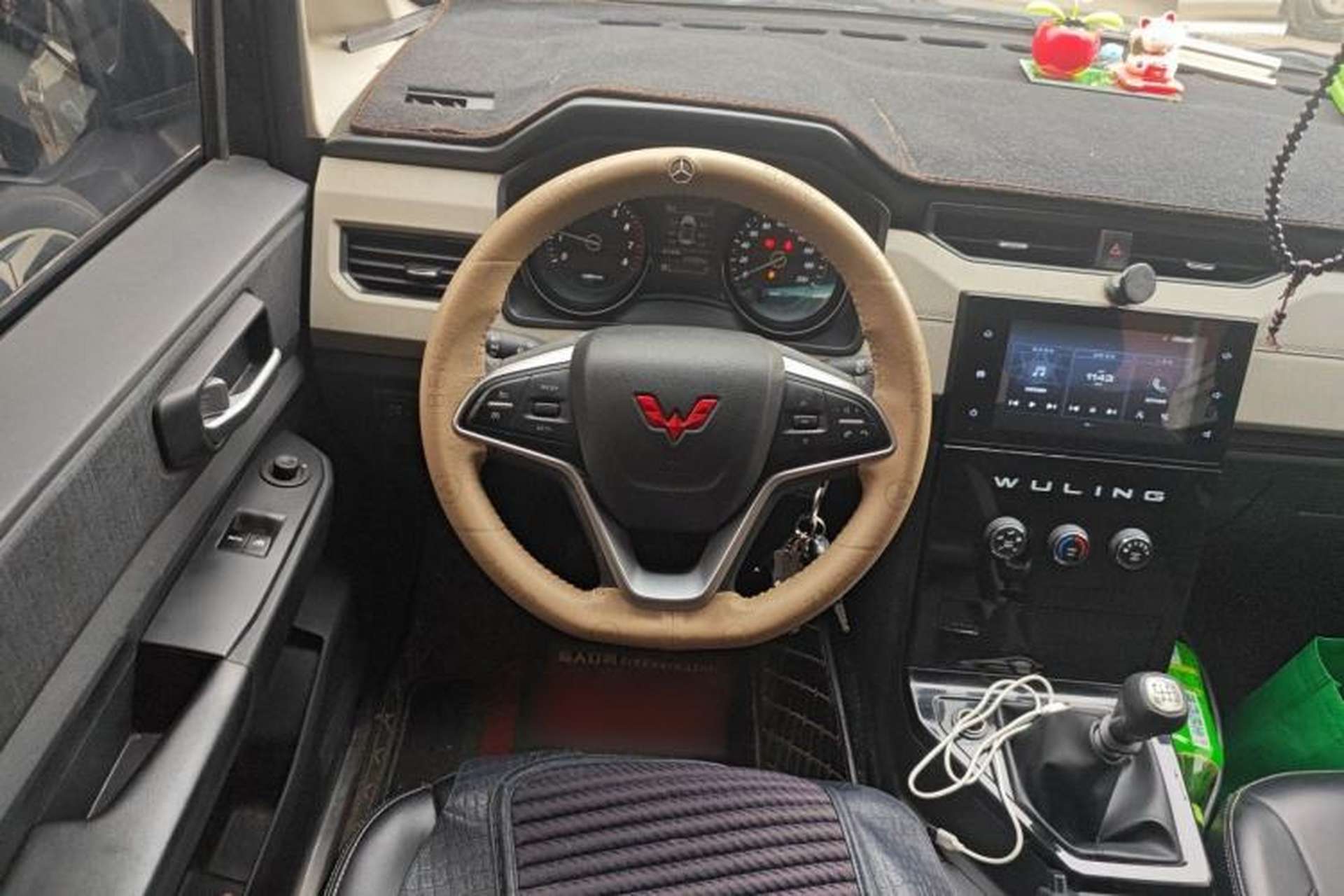 Used Wuling Zhengcheng 2021 1.5T Manual Luxury Version Steering Wheel