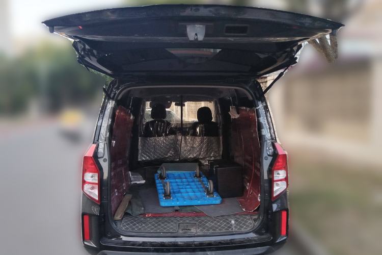Used Wuling Zhengcheng 2021 1.5T Manual Comfort Version Trunk