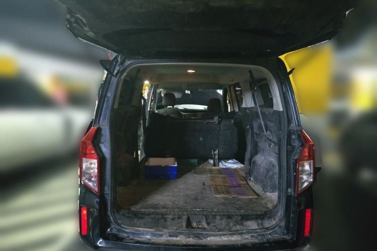 Used Wuling Zhengcheng 2021 1.5T Manual Comfort Version Trunk