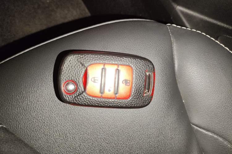 Used Wuling Zhengcheng 2021 1.5T Manual Luxury Version Vehicle Key