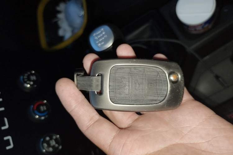 Used Wuling Zhengcheng 2021 1.5T Manual Luxury Version Vehicle Key