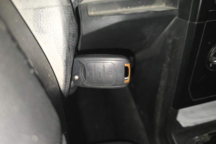 Used Wuling Zhengcheng 2021 1.5T Manual Comfort Version Vehicle Key