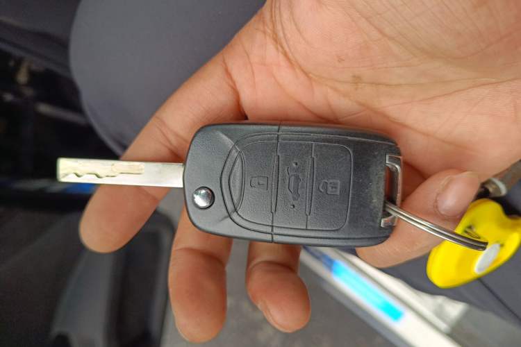 Used Wuling Zhengcheng 2021 1.5T Manual Comfort Version Vehicle Key