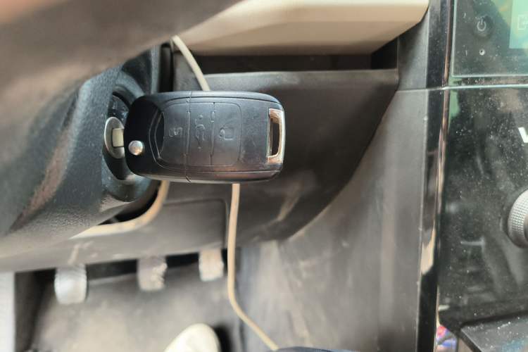Used Wuling Zhengcheng 2021 1.5T Manual Luxury Version Vehicle Key