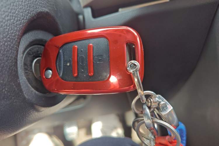 Used Wuling Zhengcheng 2021 1.5T Manual Comfort Version Vehicle Key