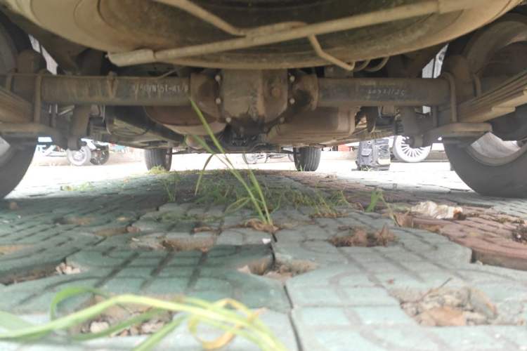 Used Wuling Zhengcheng 2021 1.5T Manual Luxury Version Chassis Rear