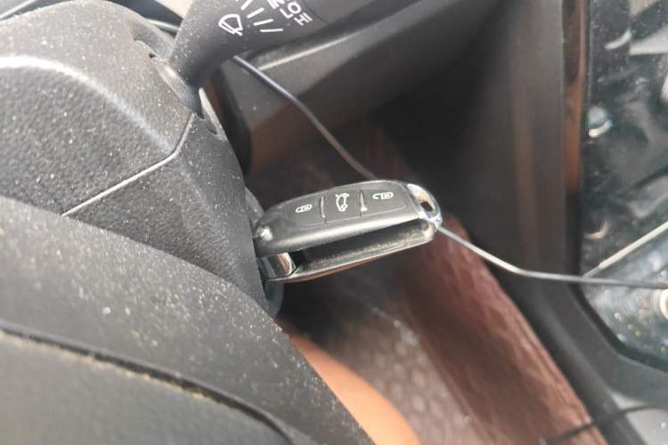Used Wuling Zhengcheng 2021 1.5T Manual Luxury Version Vehicle Key