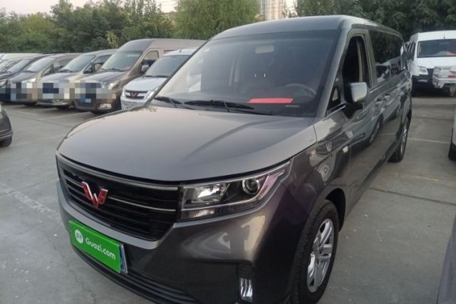 Used Wuling Zhengcheng 2021 1.5T Manual Luxury Commercial Vehicle