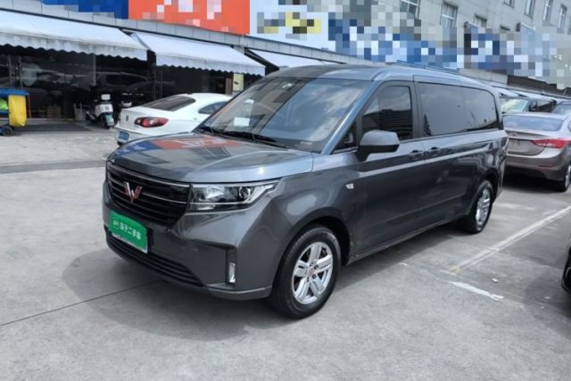 Used Wuling Zhengcheng 2021 1.5T Manual Luxury Commercial Vehicle