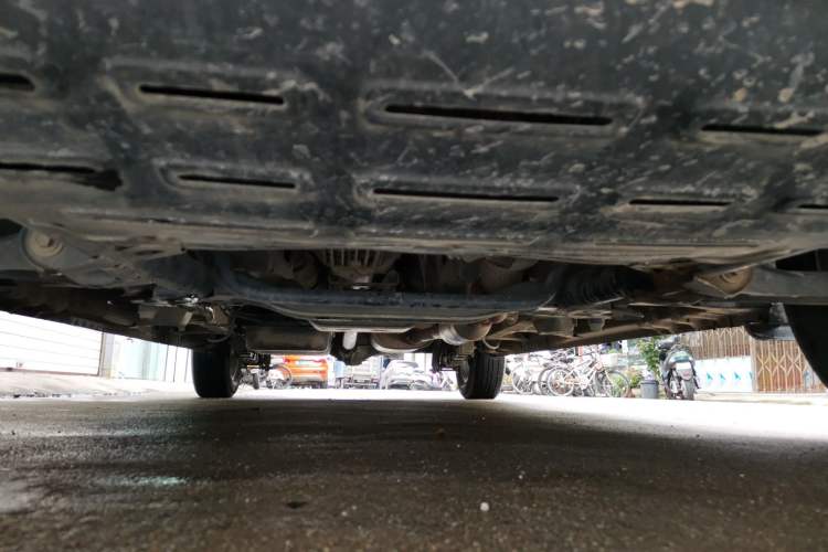 Used Wuling Zhengcheng 2021 1.5T Manual Luxury Version Chassis Front