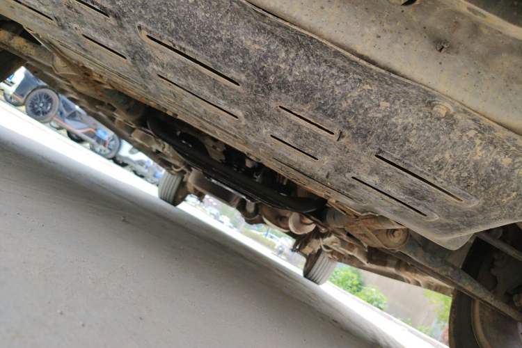 Used Wuling Zhengcheng 2021 1.5T Manual Luxury Version Chassis Front