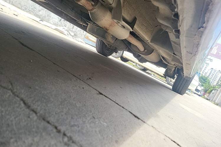 Used Wuling Zhengcheng 2021 1.5T Manual Comfort Version Chassis Front Left