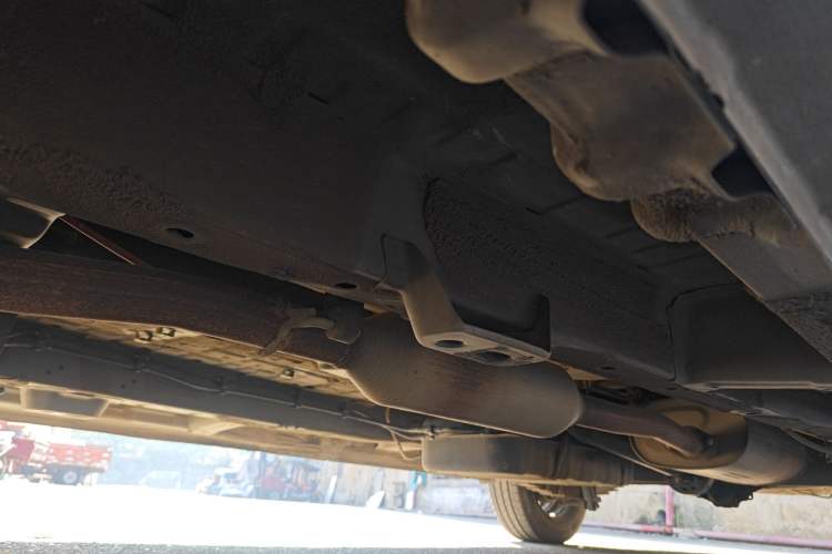 Used Wuling Zhengcheng 2021 1.5T Manual Comfort Version Chassis Front Left