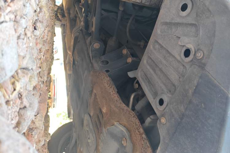 Used Wuling Zhengcheng 2021 1.5T Manual Comfort Version Chassis Front Right