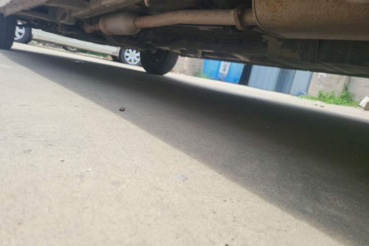 Used Wuling Zhengcheng 2021 1.5T Manual Comfort Version Chassis Rear Left