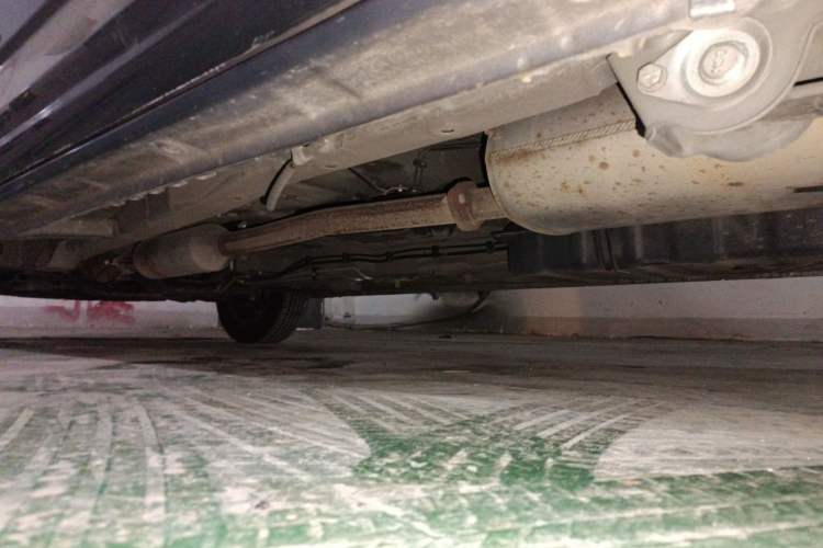 Used Wuling Zhengcheng 2021 1.5T Manual Luxury Version Chassis Rear Left