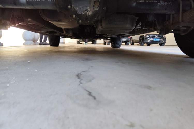 Used Wuling Zhengcheng 2021 1.5T Manual Luxury Version Chassis Rear