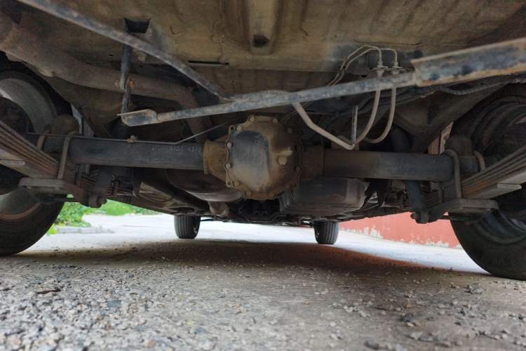 Used Wuling Zhengcheng 2021 1.5T Manual Luxury Version Chassis Rear
