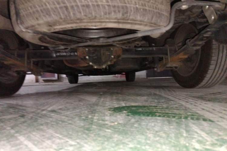 Used Wuling Zhengcheng 2021 1.5T Manual Luxury Version Chassis Rear