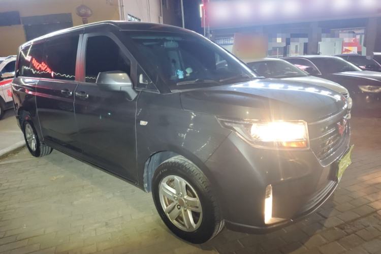 Used Wuling Zhengcheng 2021 1.5T Manual Luxury Version Exterior 2