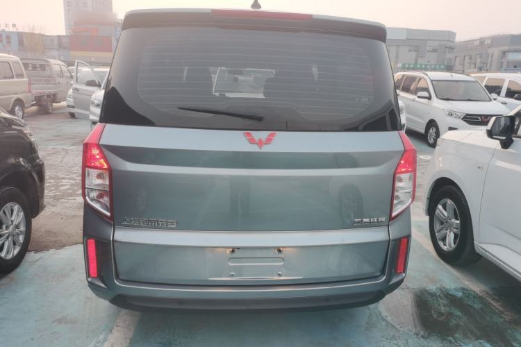 Used Wuling Zhengcheng 2021 1.5T Manual Luxury Version Exterior 4