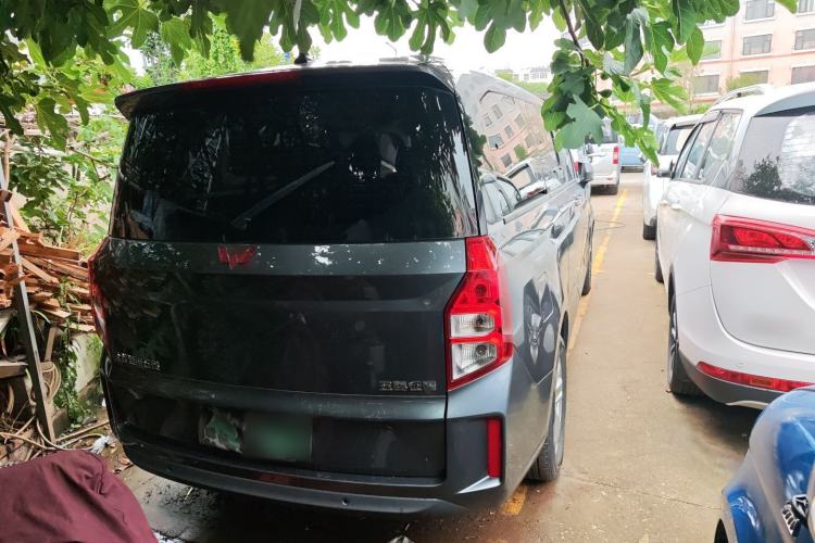 Used Wuling Zhengcheng 2021 1.5T Manual Luxury Version Exterior 4