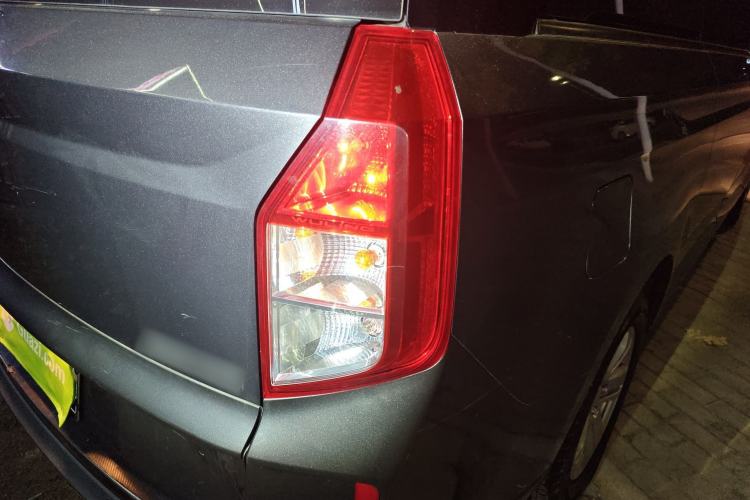 Used Wuling Zhengcheng 2021 1.5T Manual Luxury Version Exterior 6