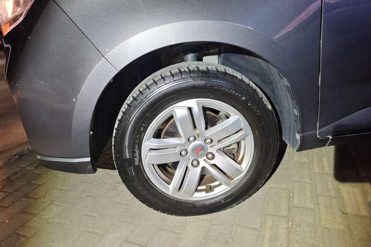 Used Wuling Zhengcheng 2021 1.5T Manual Luxury Version Exterior 7