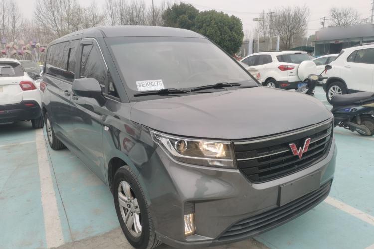 Used Wuling Zhengcheng 2021 1.5T Manual Luxury Version Front Right 45 Deg