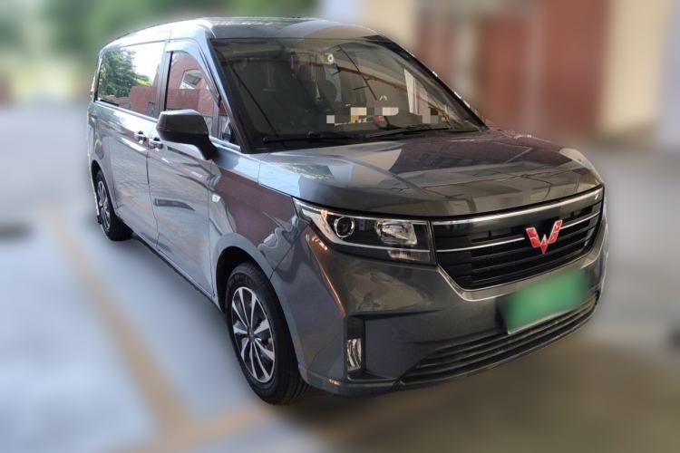 Used Wuling Zhengcheng 2021 1.5T Manual Luxury Version Front Right 45 Deg