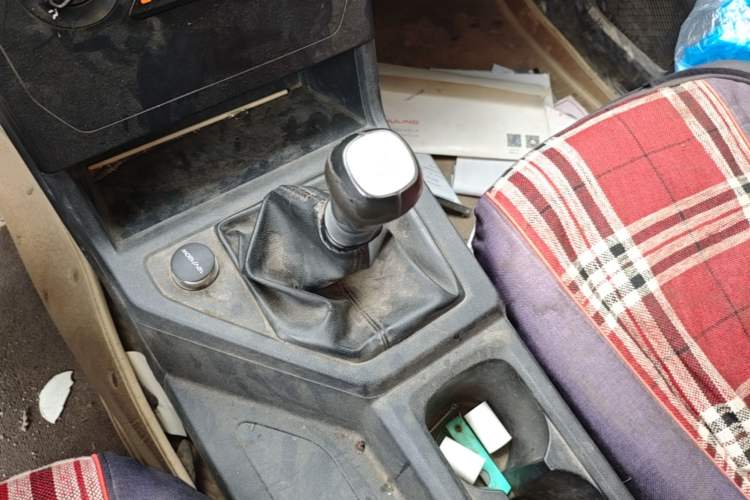 Used Wuling Zhengcheng 2021 1.5T Manual Comfort Version Gear Lever