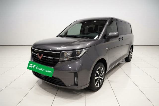 Ojetý Wuling Zhengcheng 2021 1.5T Manual Luxury Version