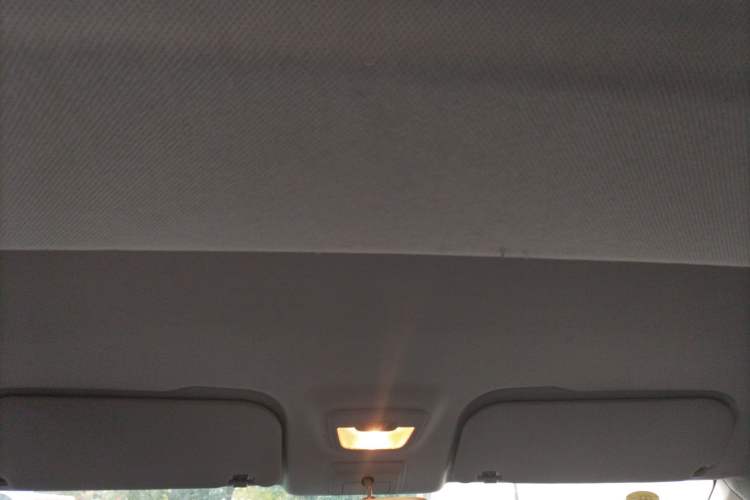 Used Wuling Zhengcheng 2021 1.5T Manual Comfort Version Headliner