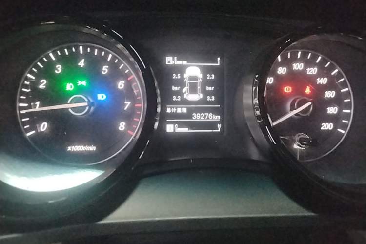Used Wuling Zhengcheng 2021 1.5T Manual Luxury Version Instrument Cluster