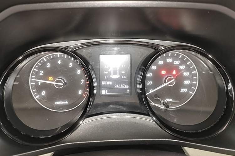 Used Wuling Zhengcheng 2021 1.5T Manual Luxury Version Instrument Cluster