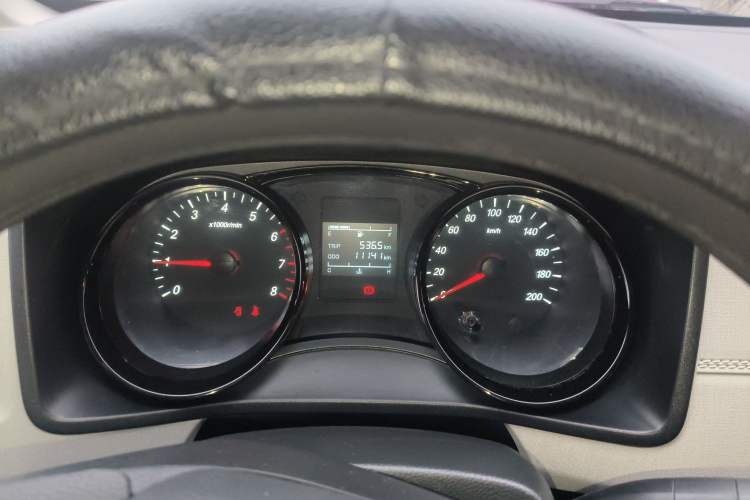 Used Wuling Zhengcheng 2021 1.5T Manual Comfort Version Instrument Cluster