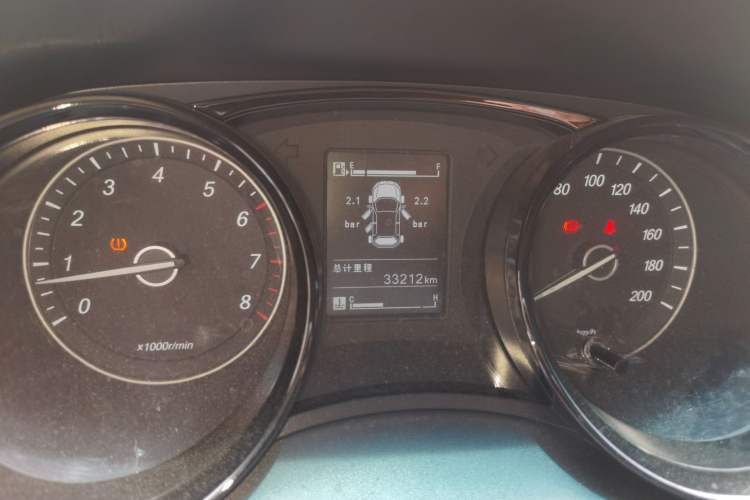 Used Wuling Zhengcheng 2021 1.5T Manual Luxury Version Instrument Cluster