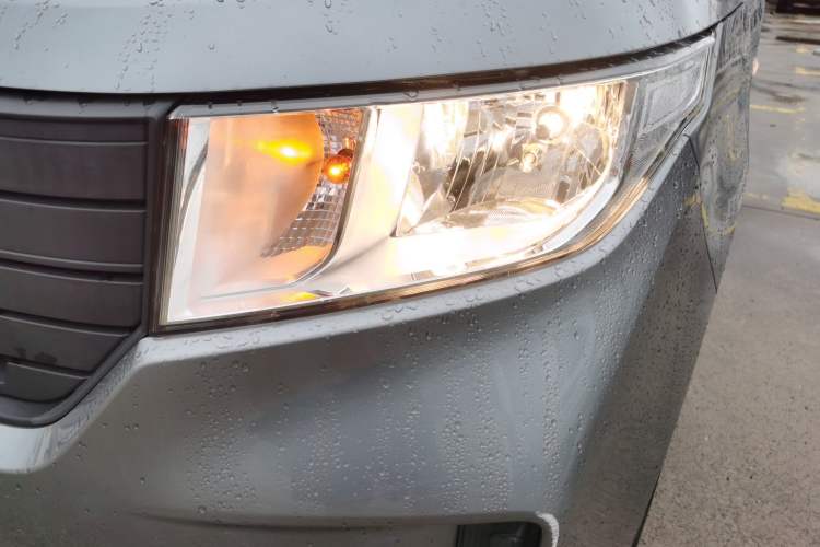 Used Wuling Zhengcheng 2021 1.5T Manual Comfort Version Left Front Headlight
